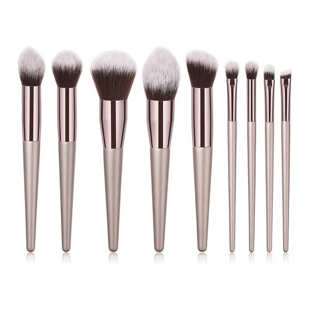 Beauty Champagne makeup brushes set