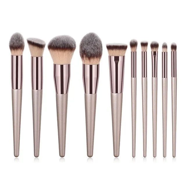 Beauty Champagne makeup brushes set
