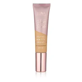 Luna By Lisa Matte Foundation 30ml